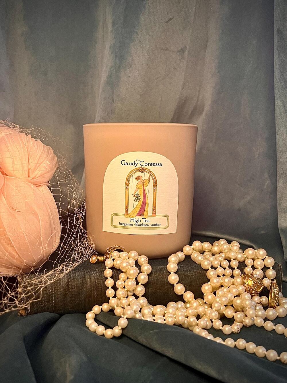Hand poured scented candle - High Tea - 12oz - Home Gift